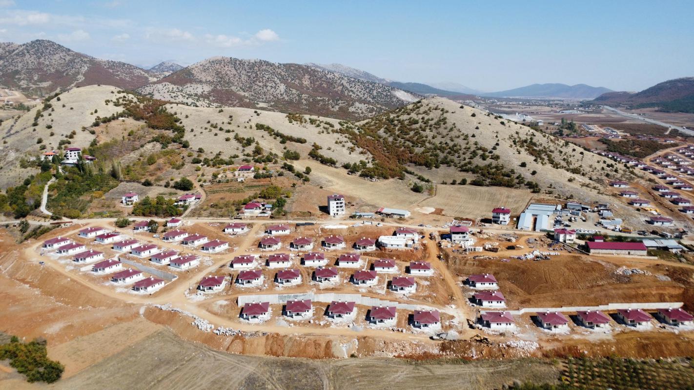 GÖKSUN KANLIKAVAK KÖY EVLERİ