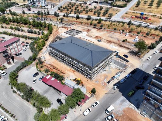 COURTHOUSE HYBRID CENTER