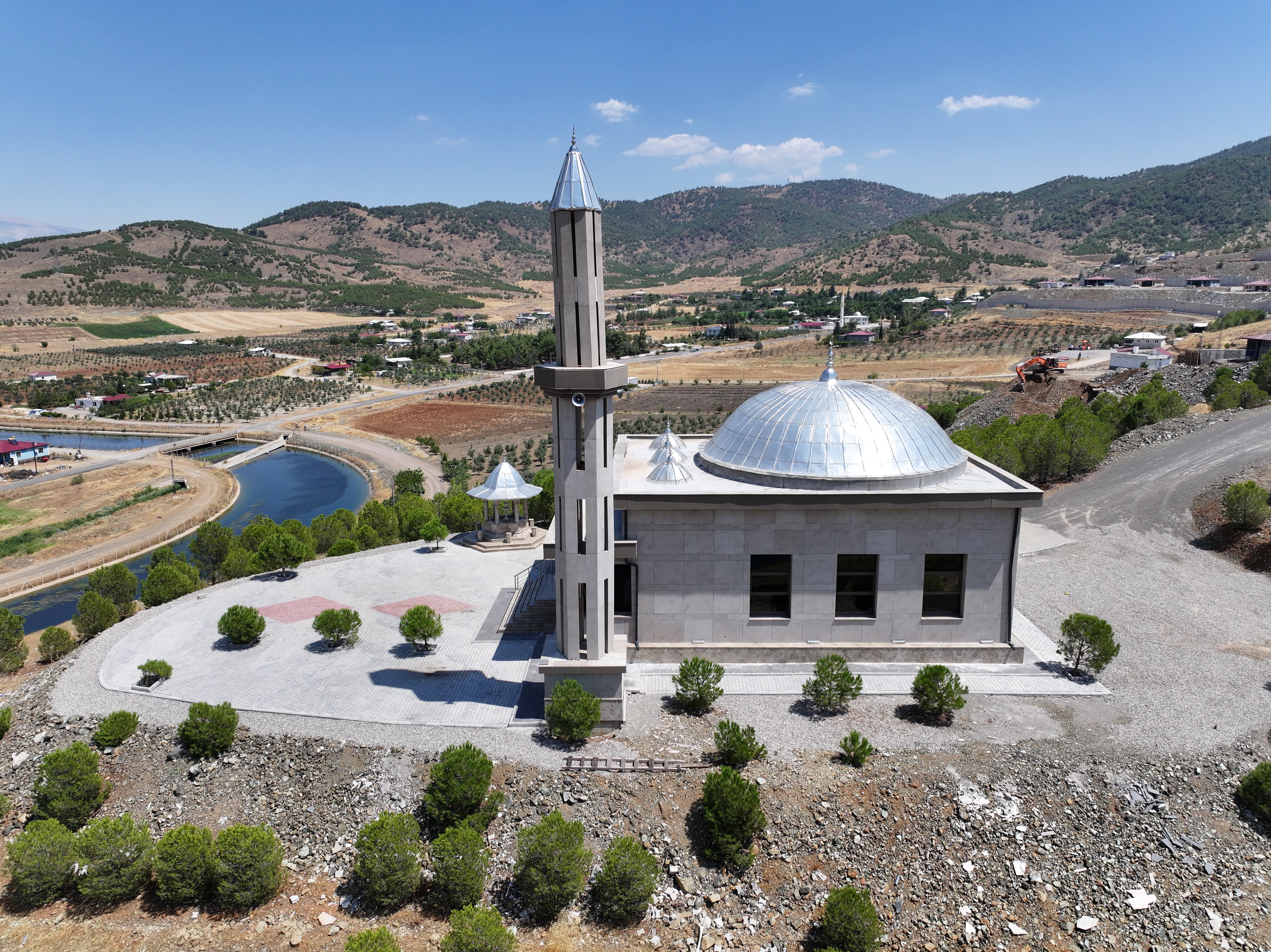 ŞEREFOĞLU MOSQUE